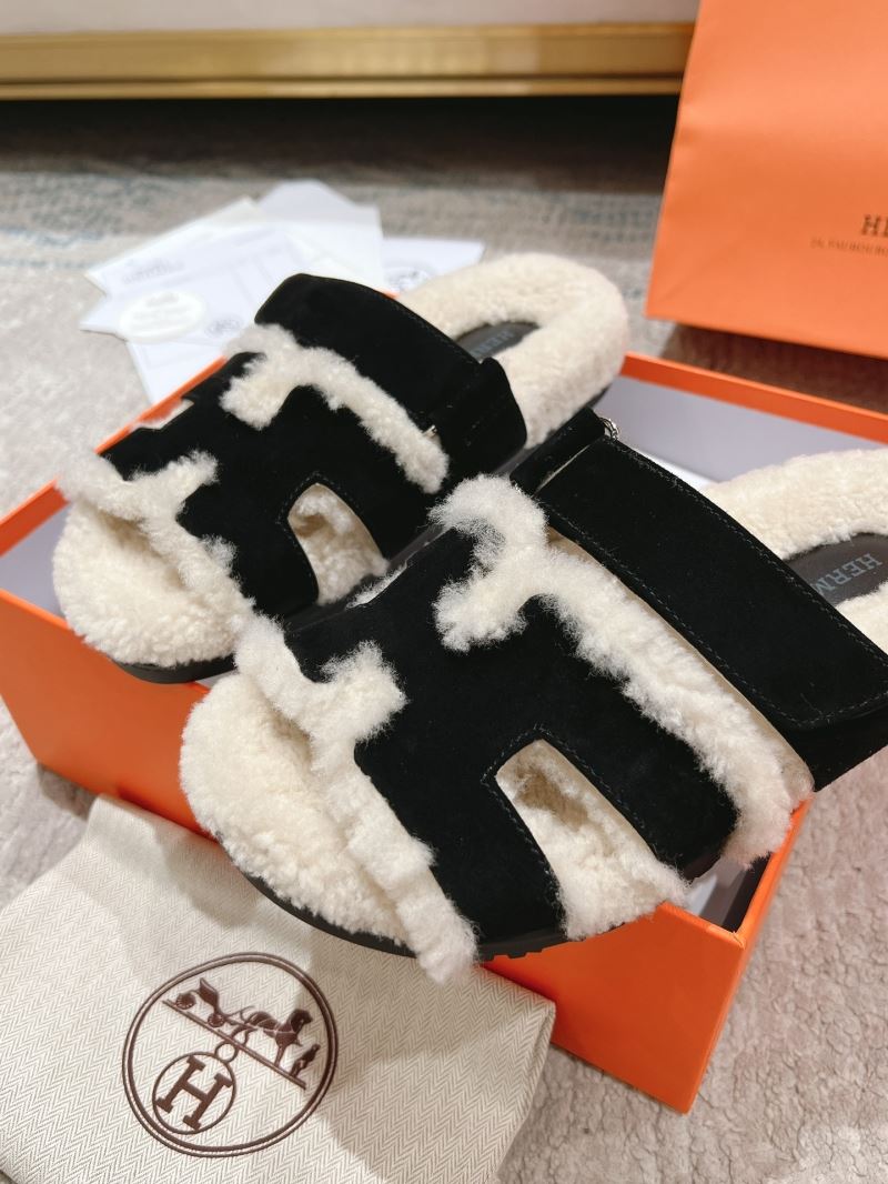 Hermes Slippers